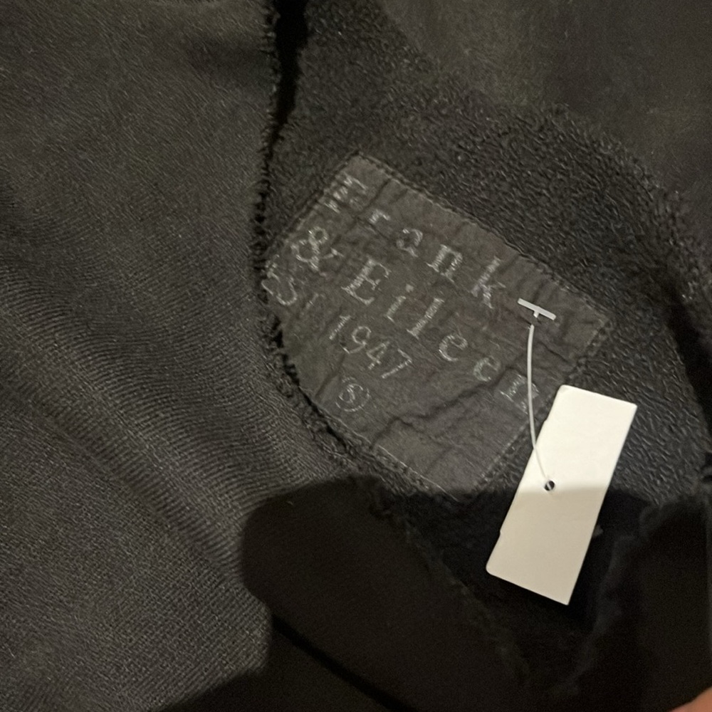 New Frank & Eileen ISABELLE
Funnel Neck DressTRIPLE FLEECE Black - Picture 11 of 17